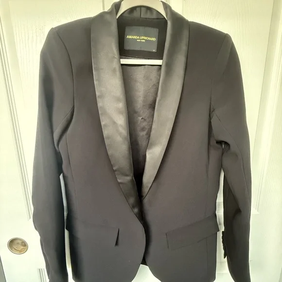 Amanda Uprichard Black Satin Lapel Blazer - Picture 1 of 6